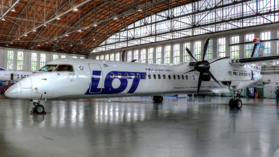 Bombardier Q400 w malowaniu inaugurującym nowe połączenia do Izraela (fot. PLL LOT)