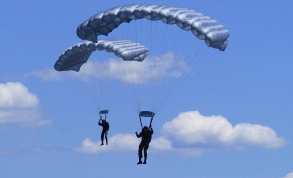 Szkolenie spadochronowe w górach (fot. kpt. Marcin Gil)