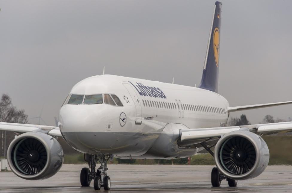 Lufthansa przyjmuje dostawę pierwszego na świecie Airbusa A320neo jako pierwszy odbiorca (fot. Lufthansa Group)