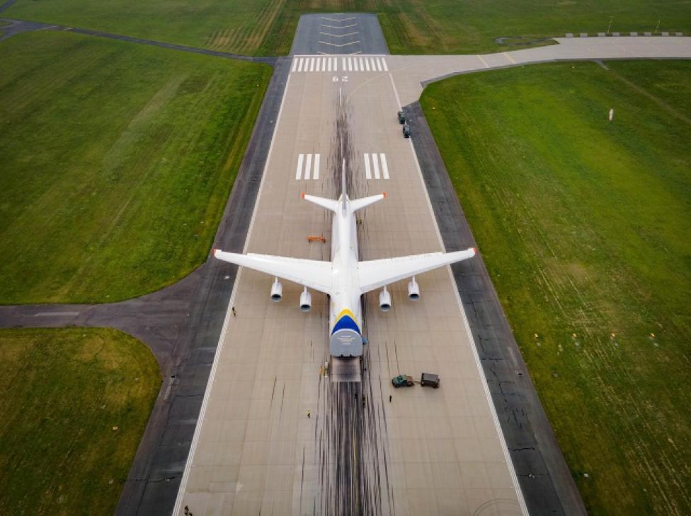 An-124 na lotnisku w Krzesinach, fot. Wojsko Polskie
