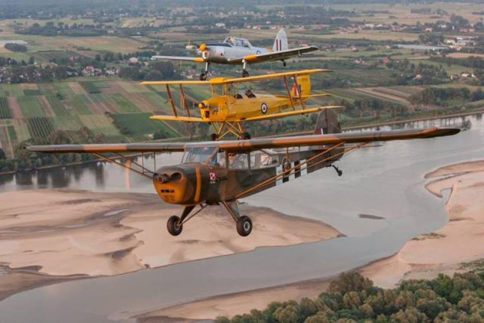 Samoloty Tiger Moth, Taylorcraft Auster i DHC-1 Chipmunk (fot. dniaeroklubu.pl)