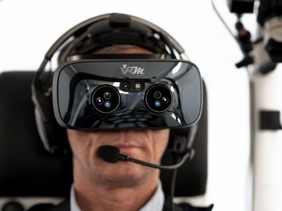 Urządzenie szkoleniowe symulacji lotu (FSTD) oparte na wirtualnej rzeczywistości (VR), fot. EASA
