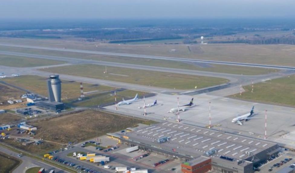 Lotnisko w Katowicach - widok z powietrza, fot. IntermodalNews