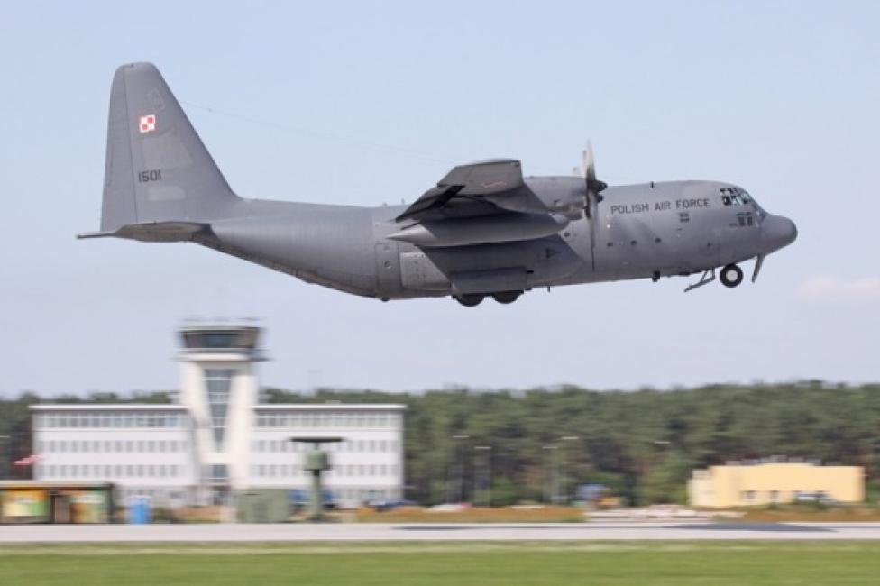 Samolot C-130E Hercules (fot. Damian Figaj)