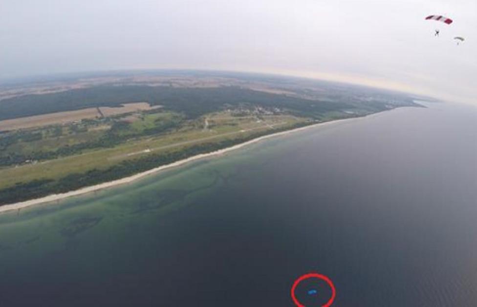 Skoki nad morzem w Bagiczu k/Kołobrzegu, fot. PKBWL