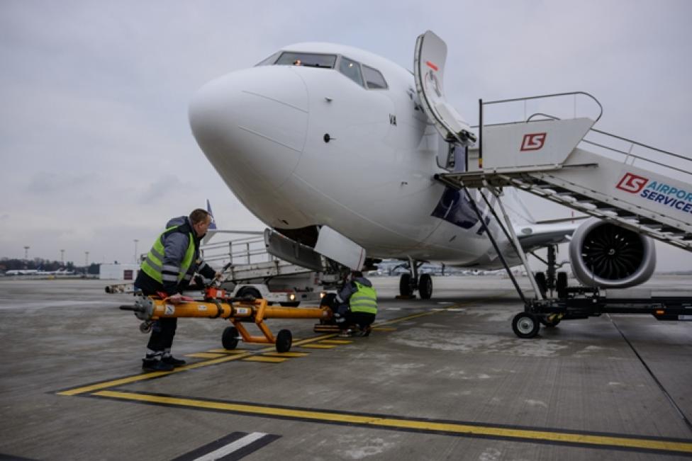 LOTAMS wykonuje pierwszą w Europie obsługę liniową Boeinga 737 MAX (fot. LOTAMS)
