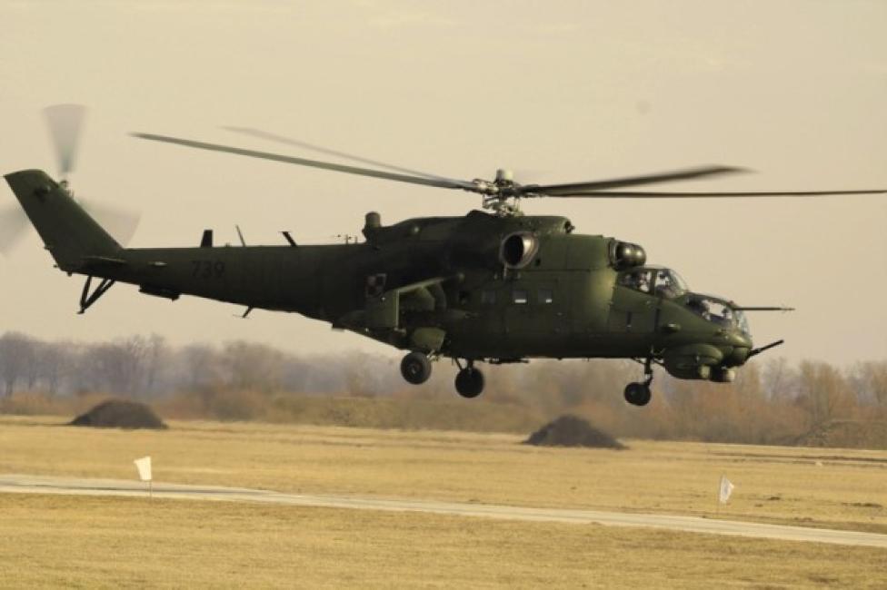Śmigłowiec Mi-24 (fot. 56blot.wp.mil.pl)