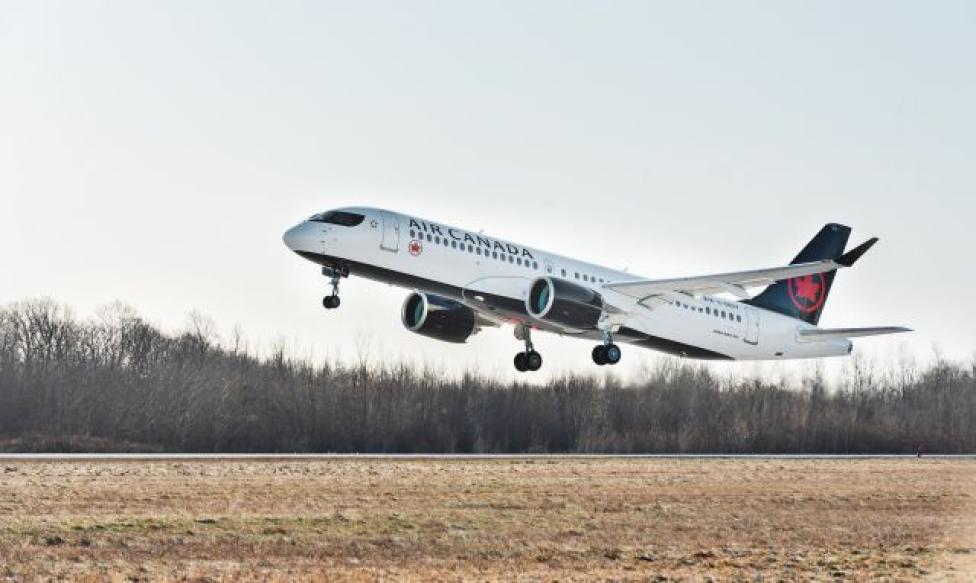  A220-300 Air Canada - start (fot. Airbus)