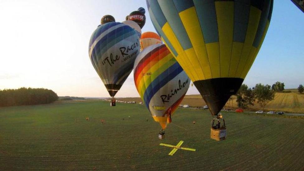 Balony w niskim locie - konkurencja (fot. hotairballoons2020.com)