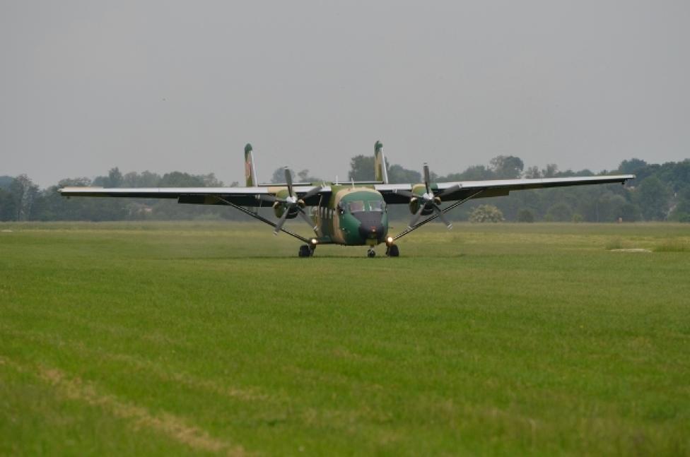 Szkolenie załóg M28/B/PT/GC z lądowania na trawie