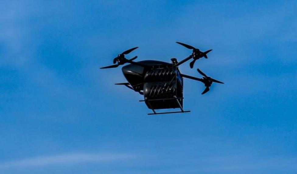 Dron cargo (fot. Dronehub)