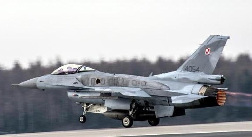 F-16 (fot. Remigiusz Rakowski)