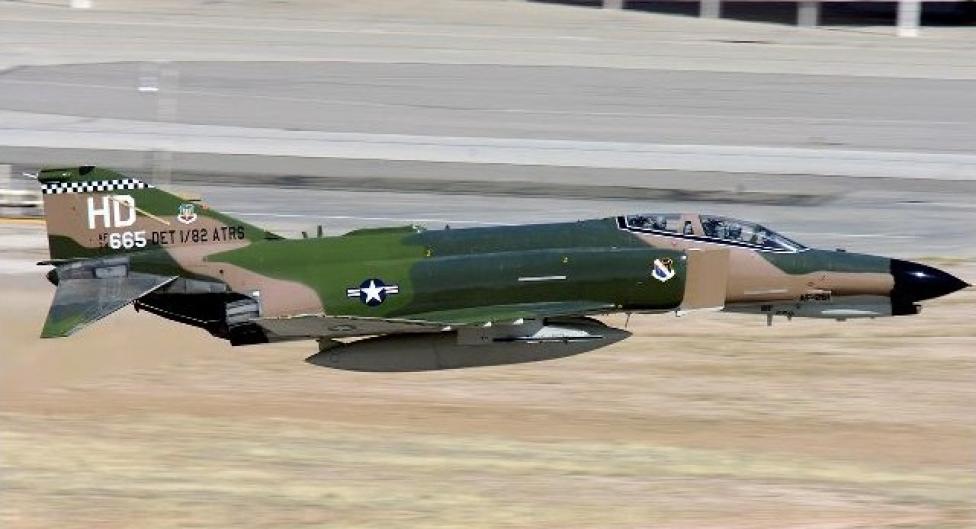 F-4E Phantom II (fot. U.S. Air Force/Senior Airman Jesse Shipps/Domena publiczna/Wikimedia Commons)