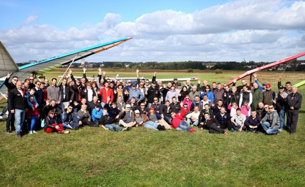 Rekordowa liczba 52 uczestników na XV Mikrolotowych Mistrzostw Podlaskiego KONTAKTY 2014 (fot. FotoGabs)