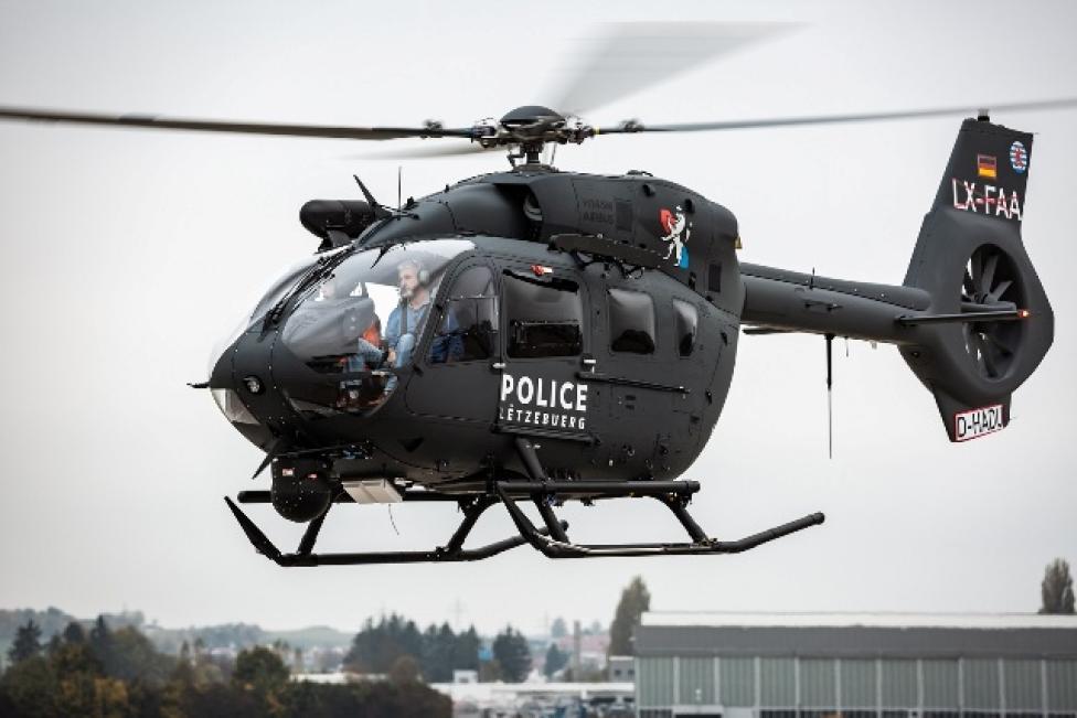H145M do wykonywania misji obronnych i bezpieczeństwa dostarczony do Luksemburga (fot. Airbus Helicopters/Patrick Heinz)