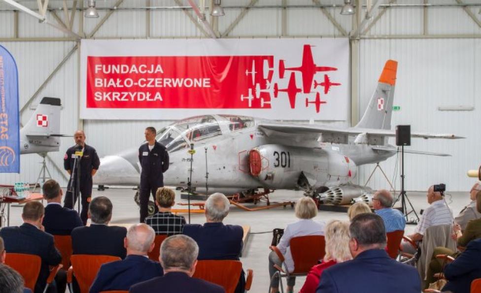 Instytut Techniczny Wojsk Lotniczych przekazał Fundacji Biało - Czerwone Skrzydła samolot I-22 "Iryda" (fot. ITWL)