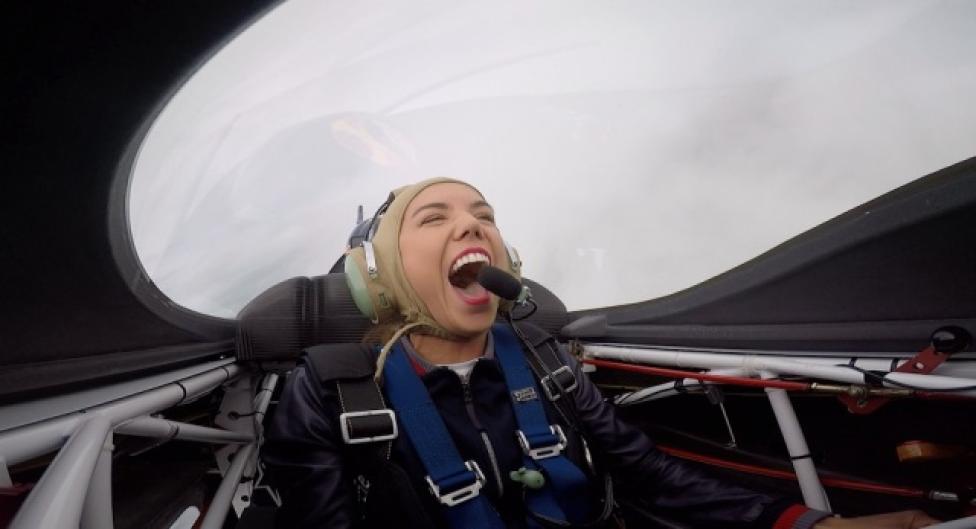 Joanna Jóźwik przepytana w samolocie akrobacyjnym (fot. Red Bull Polska)