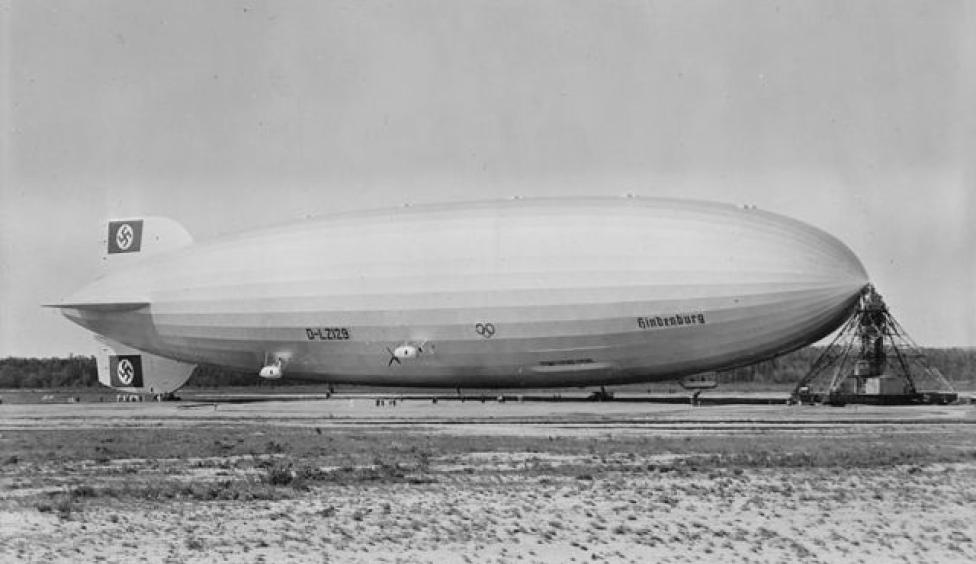 LZ-129 Hindenburg (fot. U.S. Department of the Navy/Domena publiczna/Wikimedia Commons)