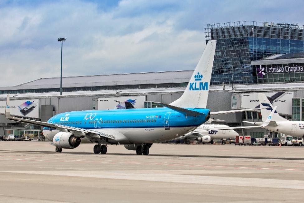 Lotnisko Chopina - Boeing B737-800 należący do KLM (fot. D.Kłosiński)