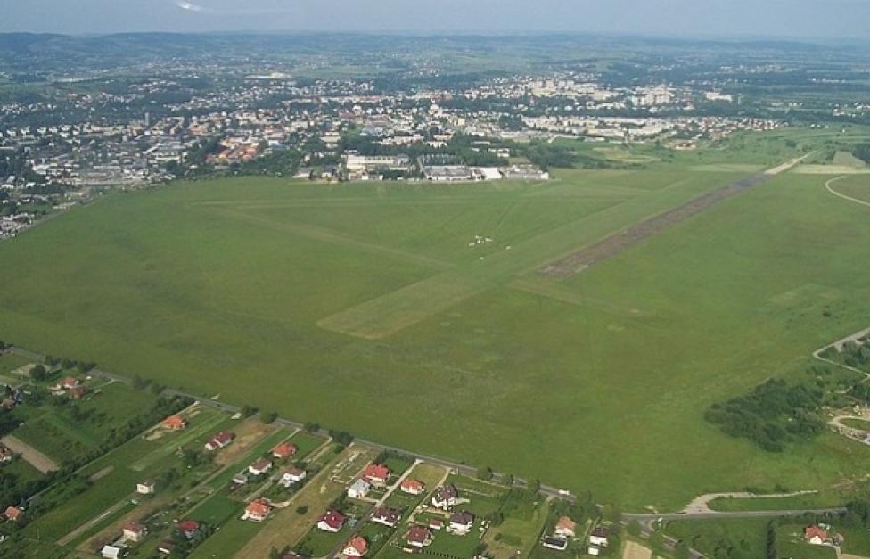 Lotnisko w Krośnie (fot. krosno.pl)