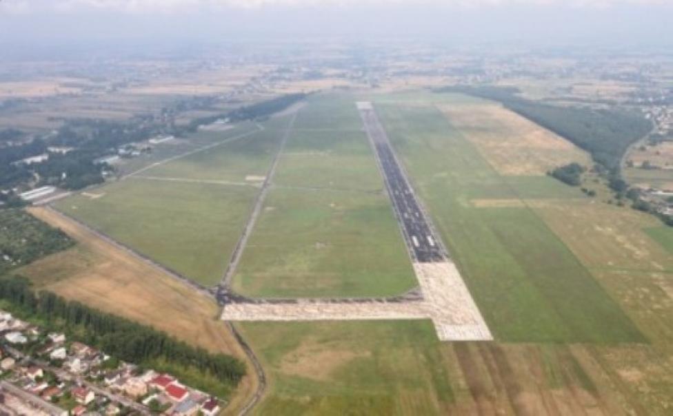 Lotnisko w Radomiu (fot. lotnisko-radom.eu)