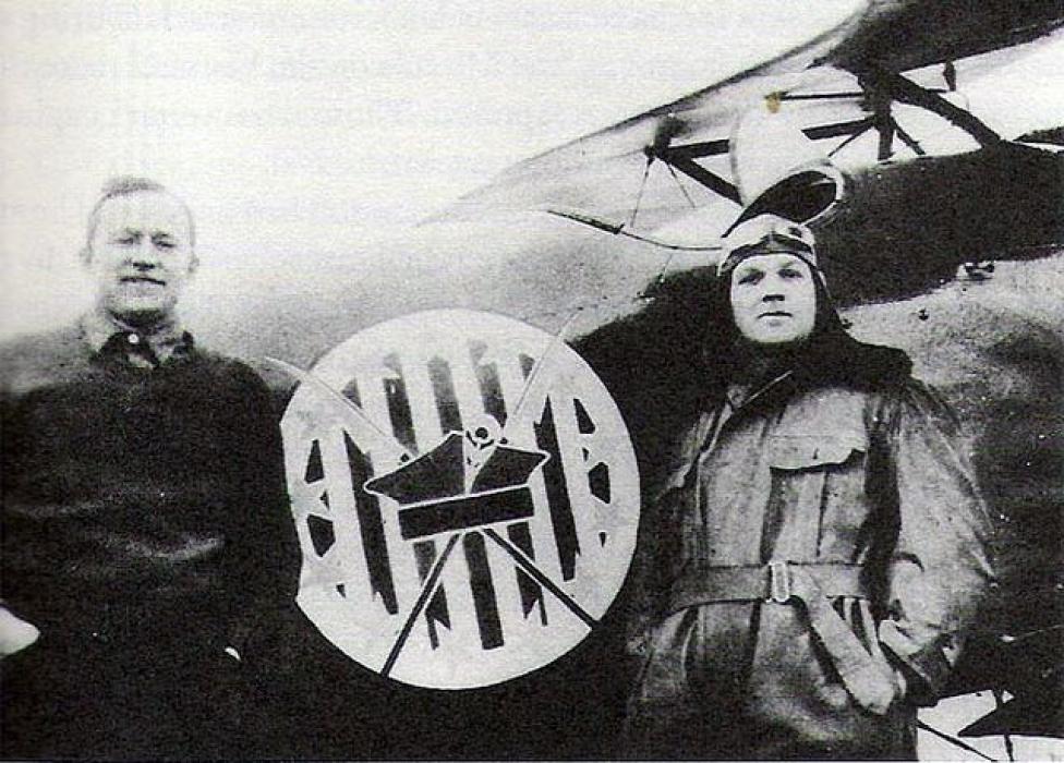 Merian C. Cooper i Cedric Fauntleroy, piloci 7. Eskadry Myśliwskiej (fot. IPN)