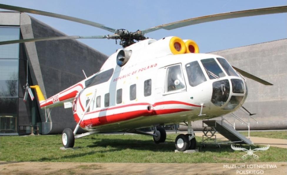 Mi-8 - papieslki śmigłowiec w Muzeum Lotnictwa Polskiego (fot. muzeumlotnictwa.pl)