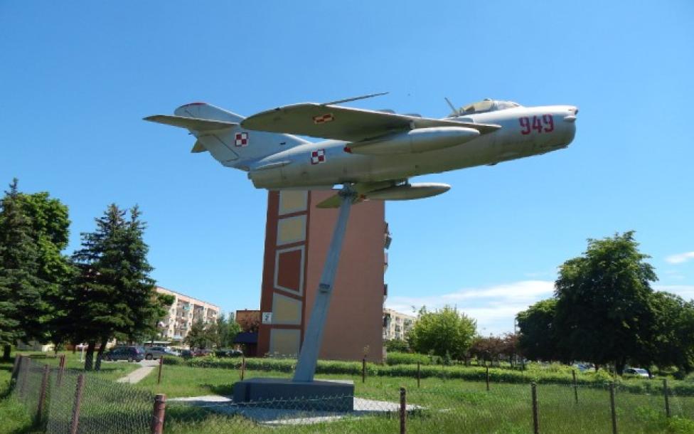 MiG-17 PF w Ostrowcu Świętokrzyskim (fot. pomagam.pl)