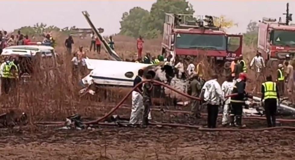 Miejsce katastrofy samolotu Beechcraft King Air B350i w Abudży (fot. kadr z filmu na youtube.com)