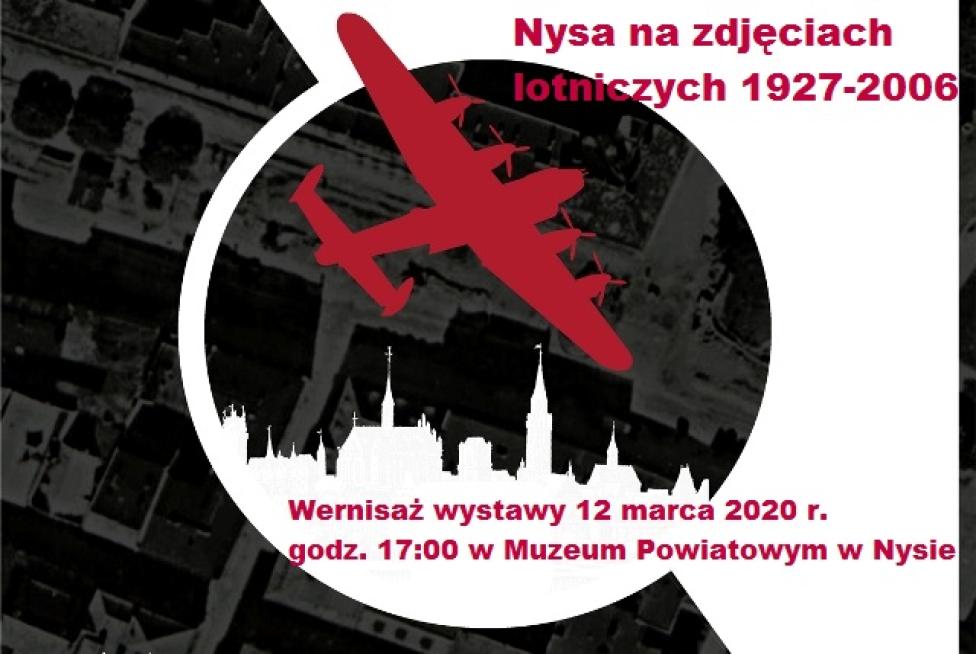 Wernisaż wystawy "Nysa na zdjęciach lotniczych 1927-2006" (fot. muzeum.nysa.pl)
