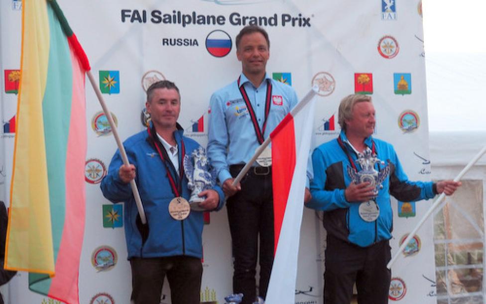 Na podium od lewej: Vladas Motuza (LT), Sebastian Kawa (PL), Petr Krejcirik (CZ) (fot. sebastiankawa.pl)