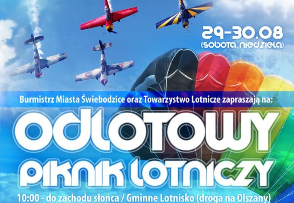 Odlotowy Piknik Lotniczy w Świebodzicach (fot. swiebodzice.pl)