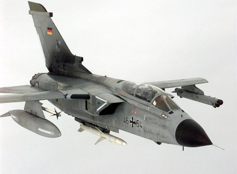 Panavia Tornado ECR należący do Luftwaffe (fot. U.S. Air Force/Domena publiczna/Wikimedia Commons) 