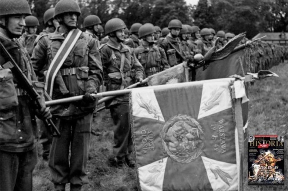 Poczet sztandarowy brygady, 15 czerwca 1944 r. (fot. Narodowe Archiwum Cyfrowe / Archiwum Fotograficzne Czesława Datki)