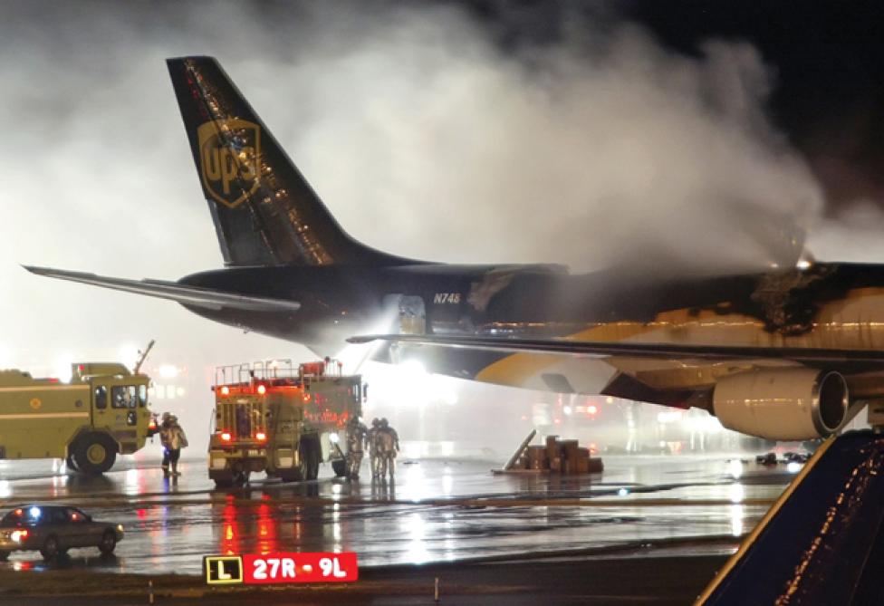 Pożar samolotu wywołany przez baterię LI-ion, fot. Joseph Kaczmarek