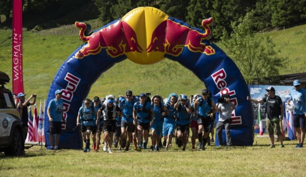 Red Bull X-Alps 2021 - Prolog - start (fot. redbullxalps.com)