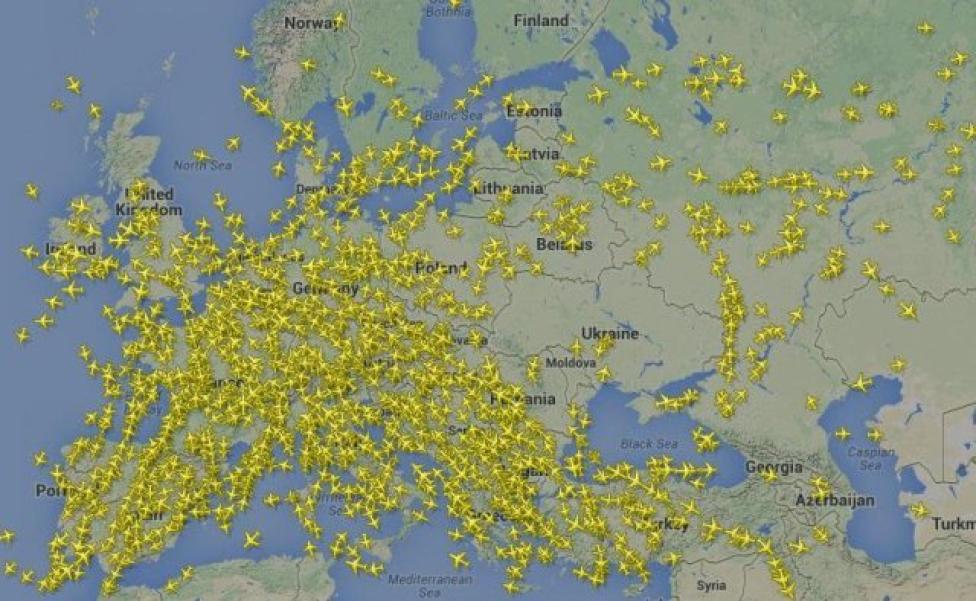 Ruch lotniczy w Europie (fot. flightradar24.com)