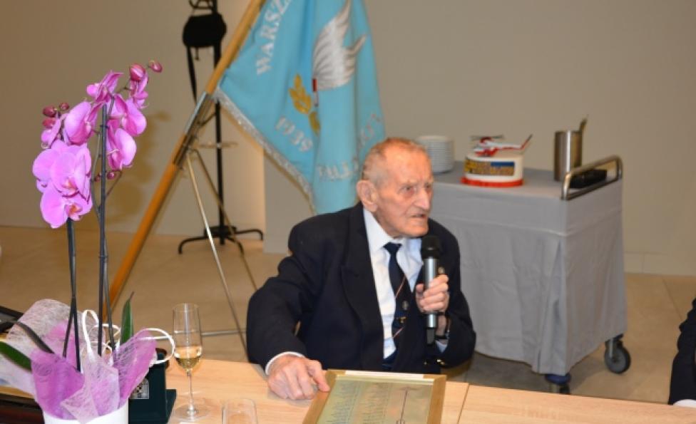 Ryszard Witkowski podczas obchodzonych 95. urodzin (fot. arch. Grzegorz Brychczyński)