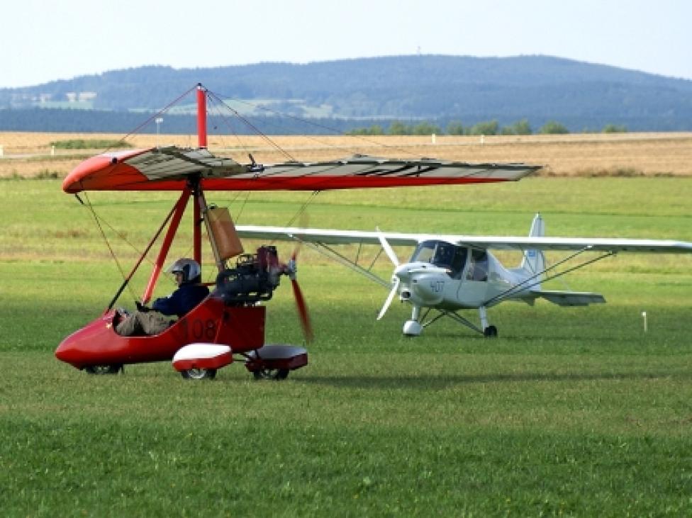 Samolot i motolotnia,  Fot. Anja Tatarczuk