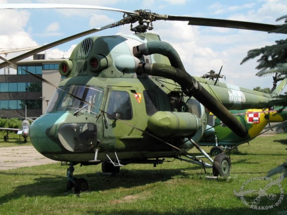 Z Serii "Spotkania Przy Samolocie": Mi-2 | Dlapilota.pl