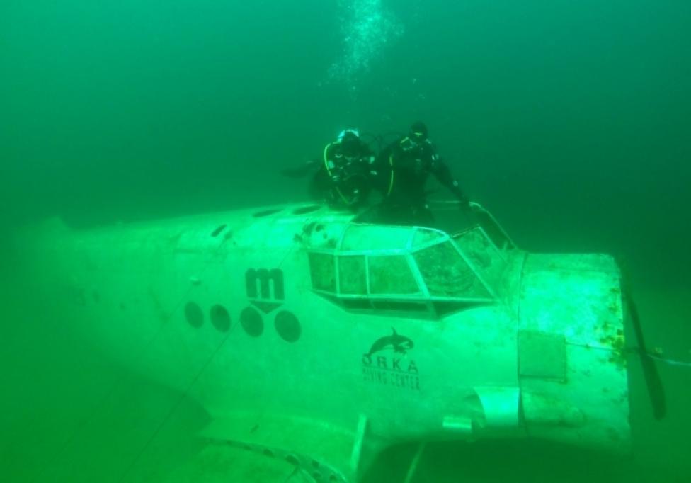 Spadochroniarze pod wodą (fot. archiwum 6bdow)