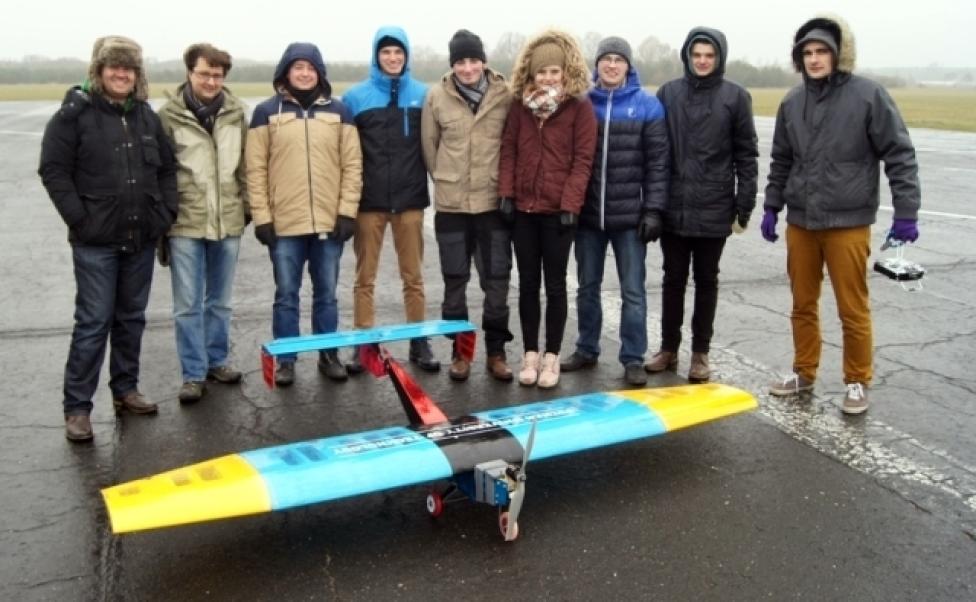 Studenci z Politechniki Poznańskiej wezmą udział w zawodach SAE Aero Design w USA (fot. aeroklub.poznan.pl)