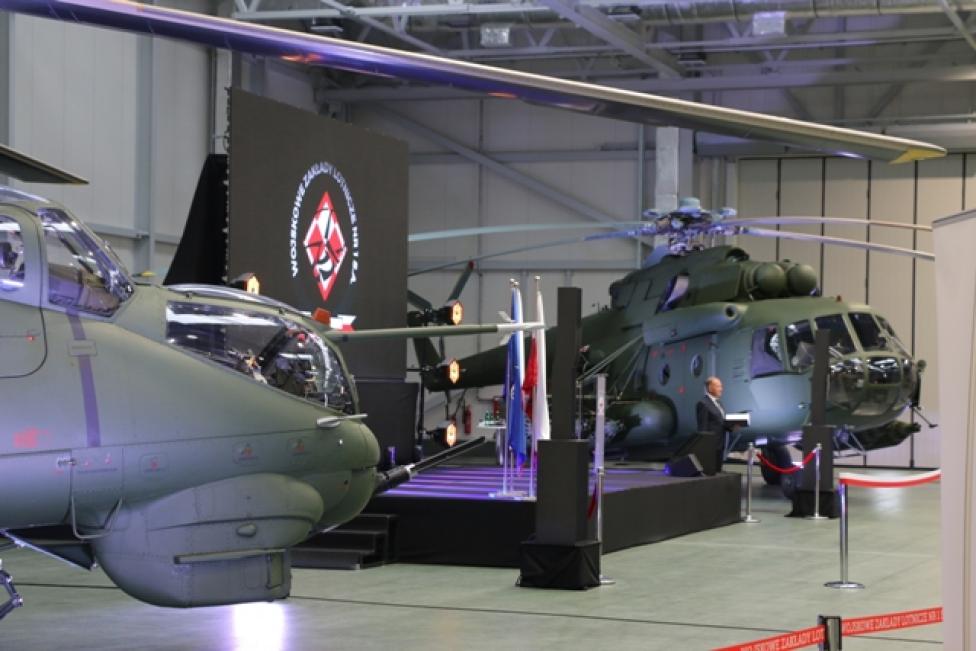 Uroczyste otwarcie nowego hangaru w łódzkich Wojskowych Zakładach Lotniczych nr 1 (fot. PGZ)