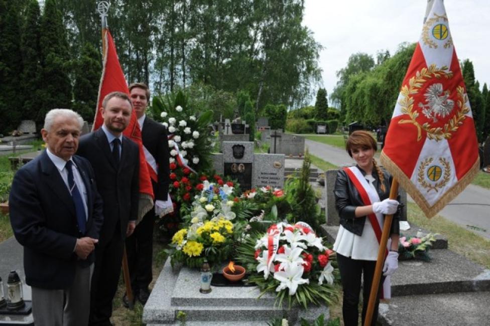 Uroczystość odsłonięcia pomnika nagrobnego Jana Nagórskiego (fot. Mirosław C. Wójtowicz)