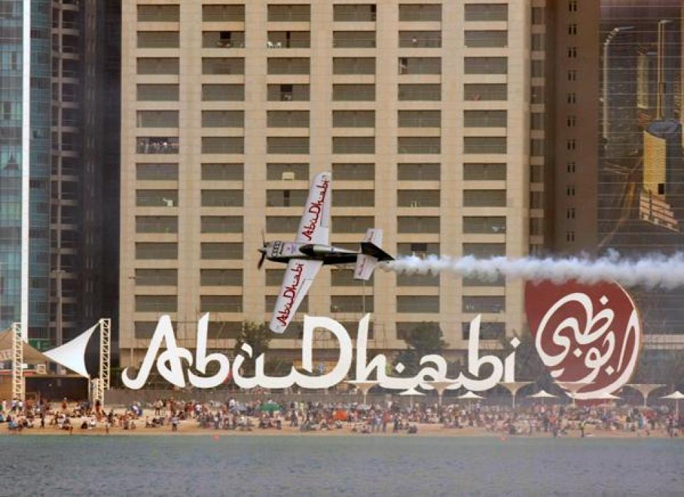 Wyścigi Red Bull w Abu Dhabi.jpg