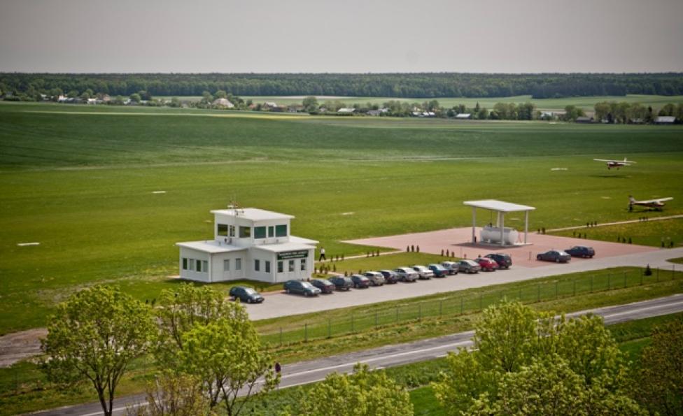 Lotnisko w Depułtyczach Królewskich (fot. PWSZ Chełm)