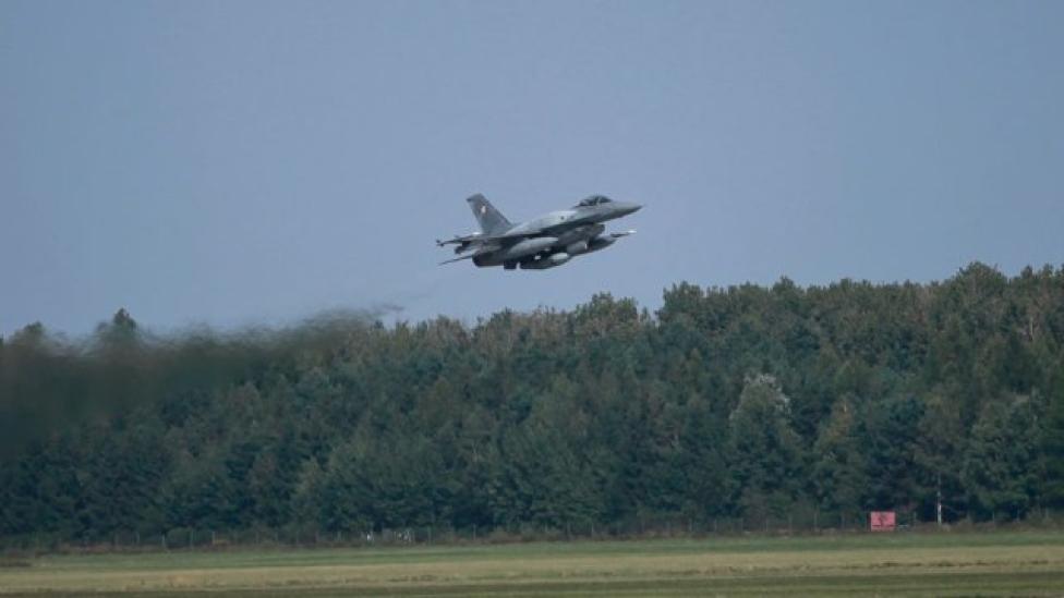 F-16 z 31. Bazy Lotnictwa Taktycznego (fot. kpt. Krzysztof Nanuś/ 31.BLT)