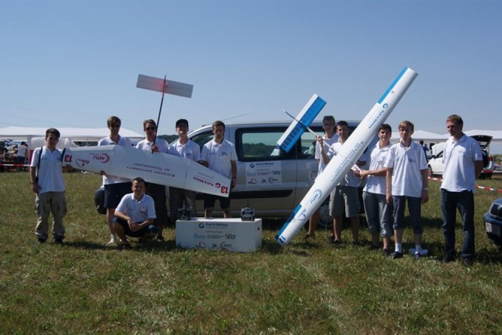 Polskie drużyny na międzynarodowych zawodach Air Cargo Challenge 2015