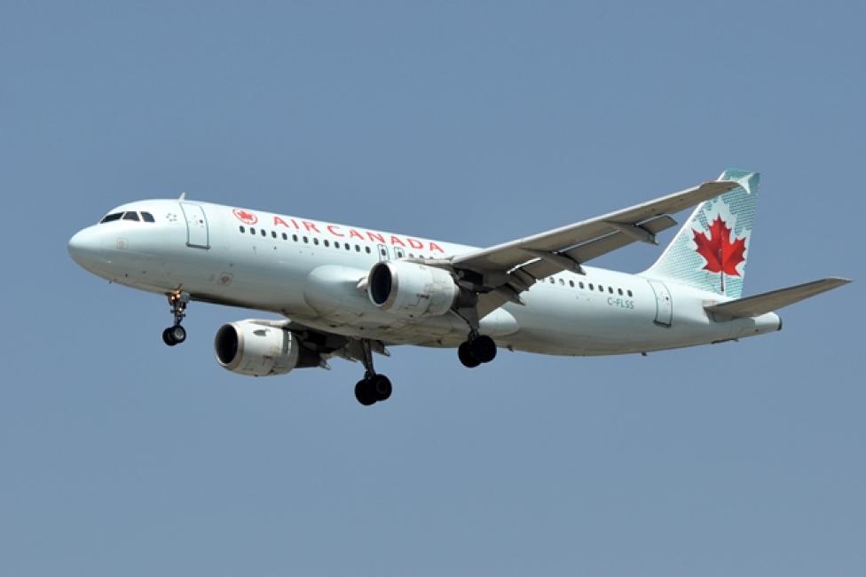 A320 należący do lini Air Canada