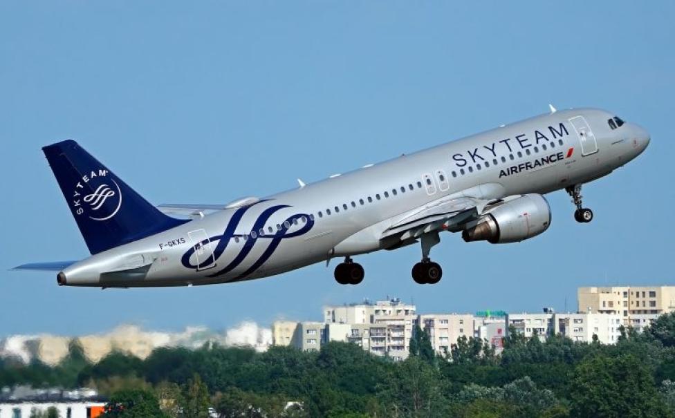 A320 linii Air France startujący z EPWA, fot. pansa.pl